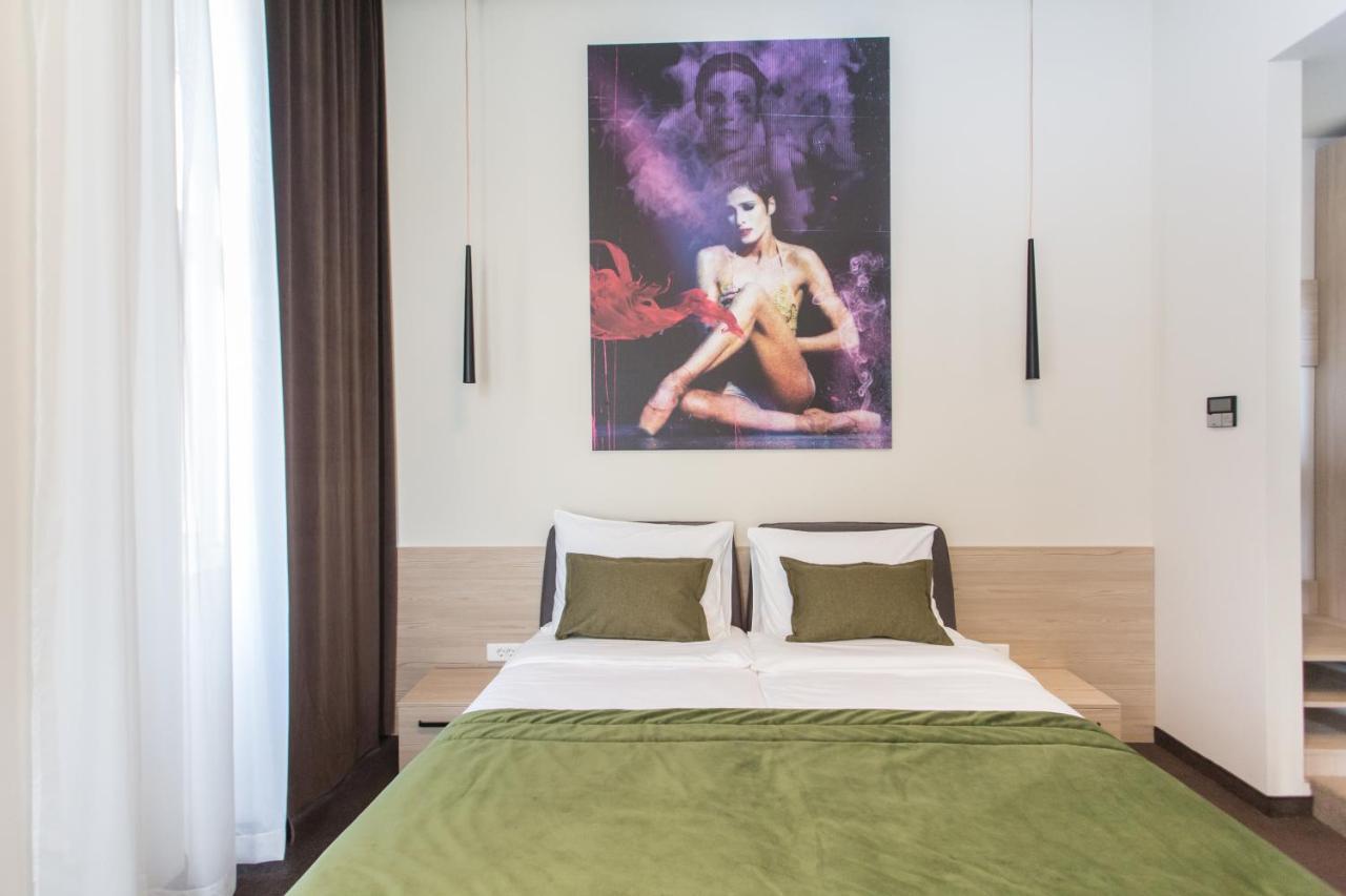 Pančevo Hotel Grand Hedonist מראה חיצוני תמונה