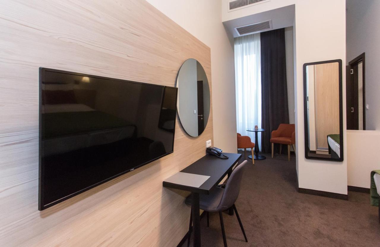 Pančevo Hotel Grand Hedonist מראה חיצוני תמונה