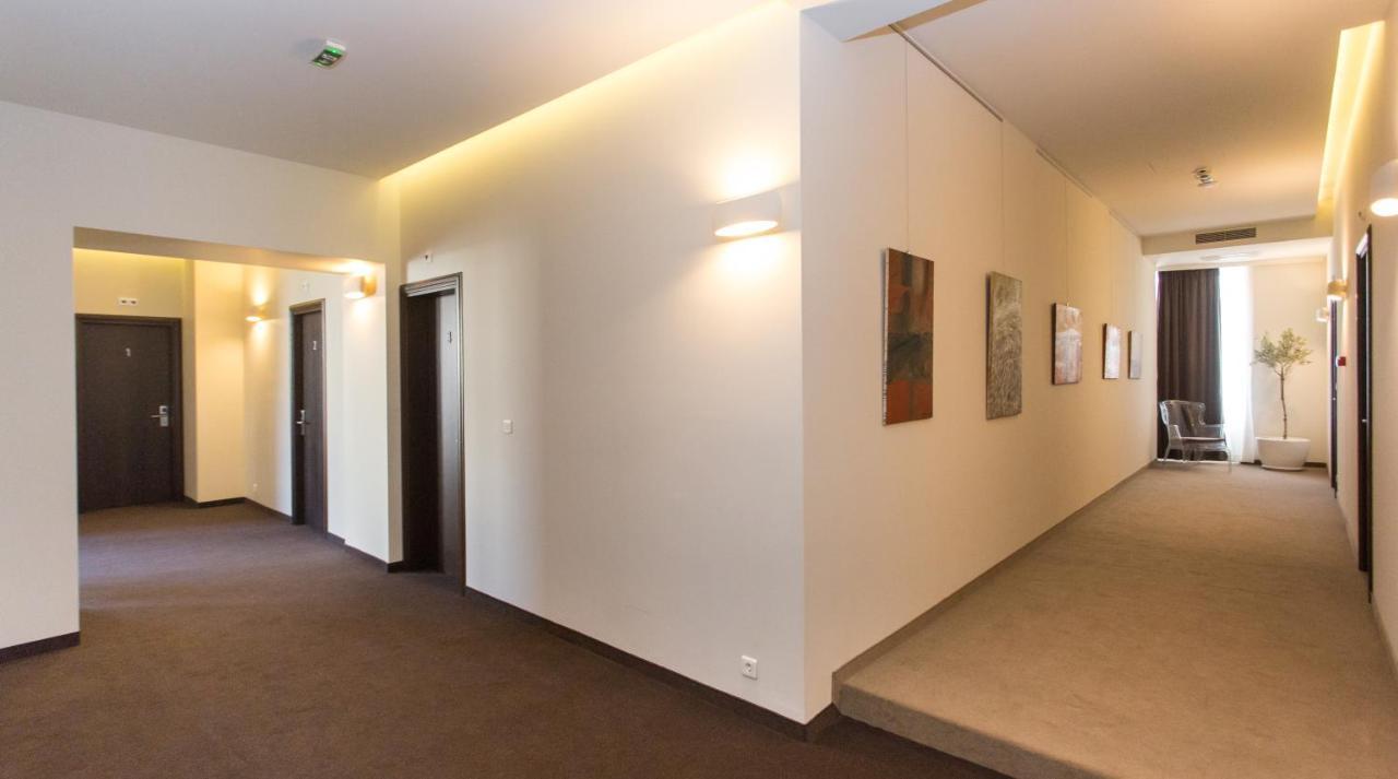 Pančevo Hotel Grand Hedonist מראה חיצוני תמונה