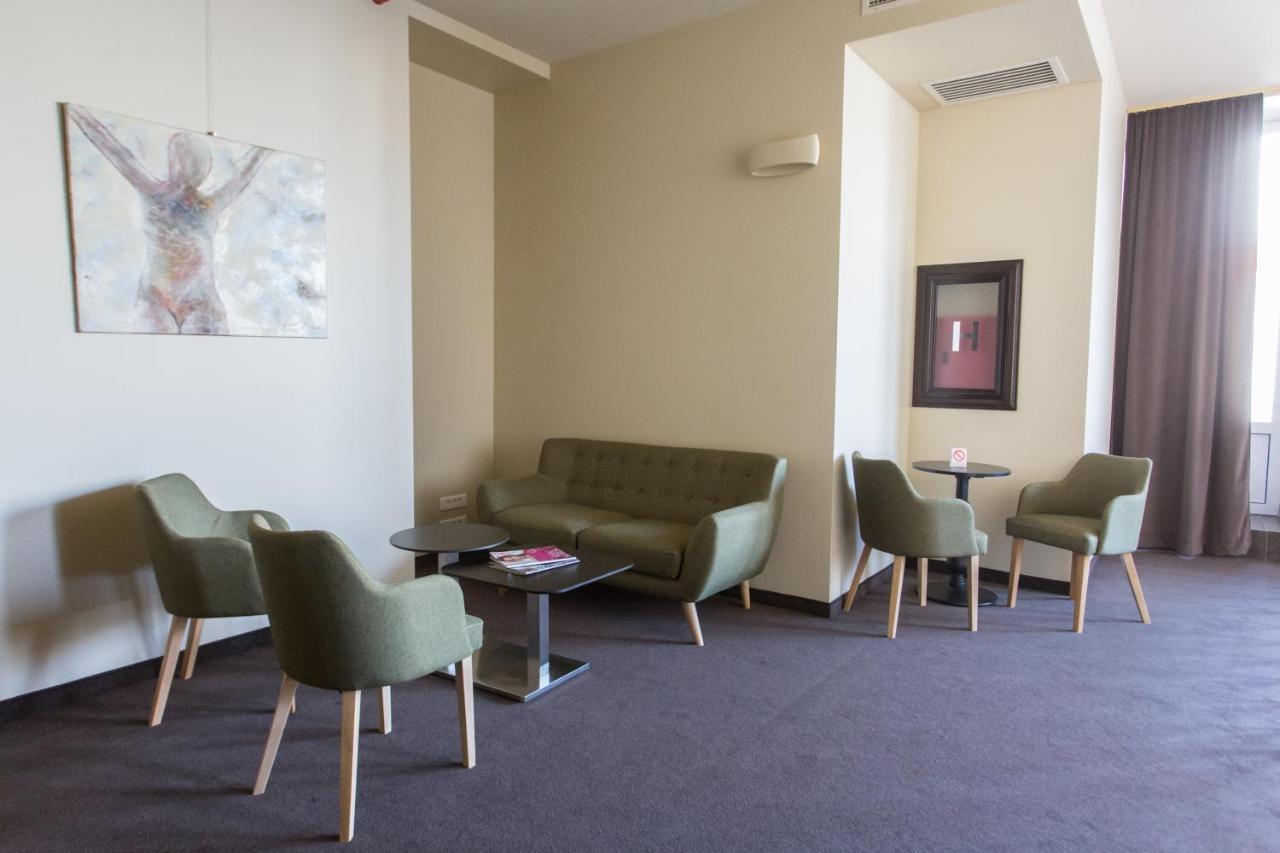 Pančevo Hotel Grand Hedonist מראה חיצוני תמונה